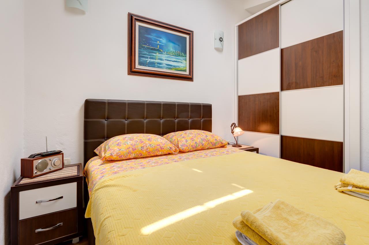 Sea Oasis Apartments - Milosevic Kotor Luaran gambar