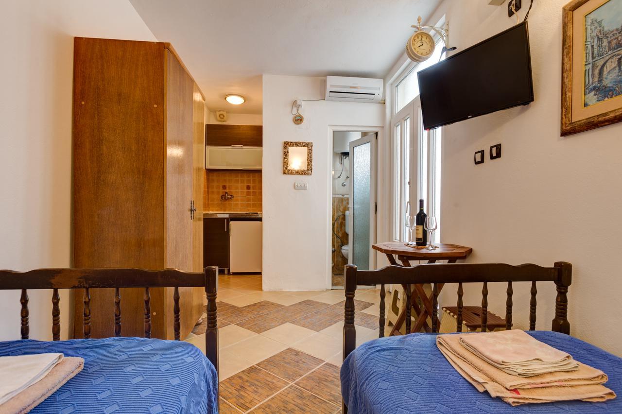 Sea Oasis Apartments - Milosevic Kotor Luaran gambar