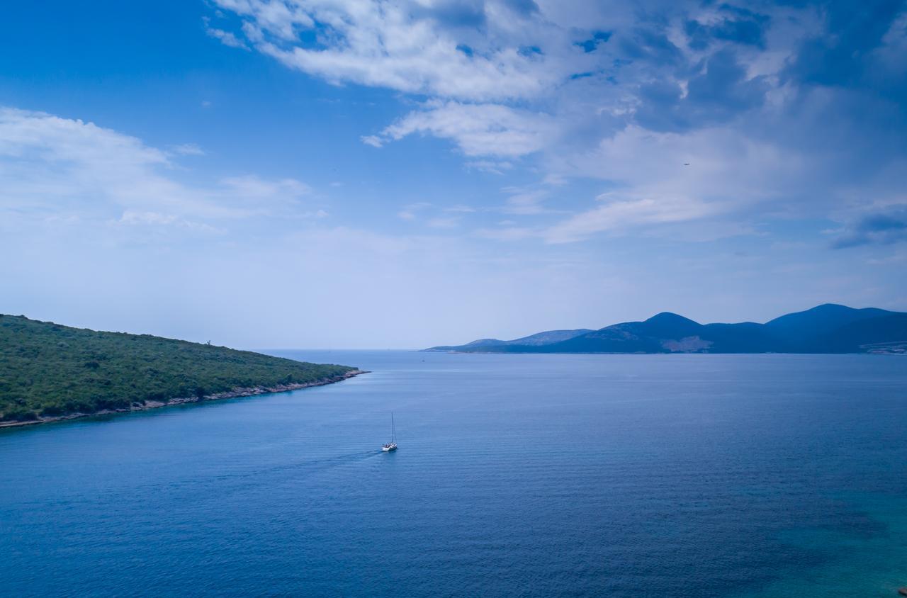 Sea Oasis Apartments - Milosevic Kotor Luaran gambar