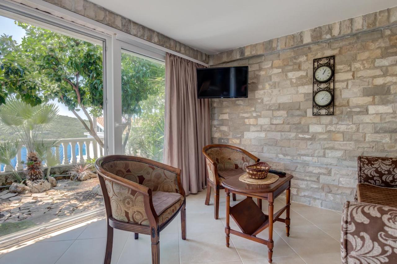 Sea Oasis Apartments - Milosevic Kotor Luaran gambar