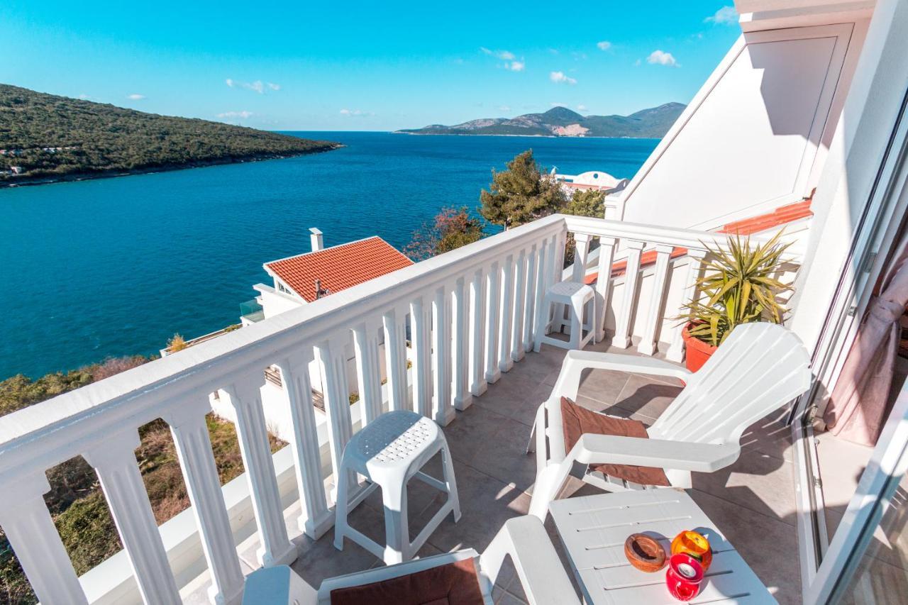 Sea Oasis Apartments - Milosevic Kotor Luaran gambar